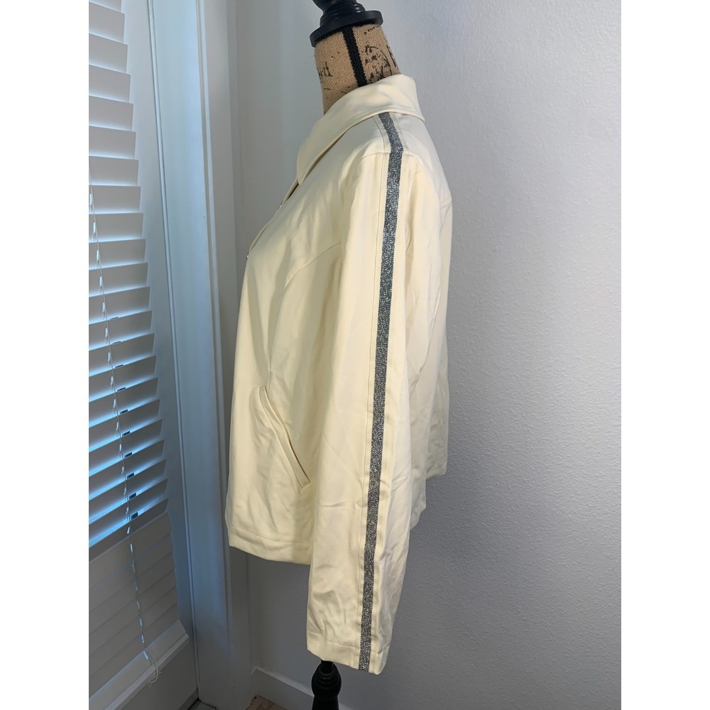 (E-122)Nicole by Nicole Miller Womens Ivory Snap Front Jacket Size M - Picture 3 of 11